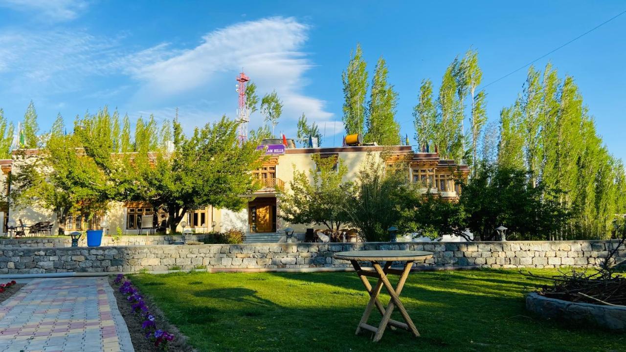 Hotel Palam Hills Лех Екстер'єр фото