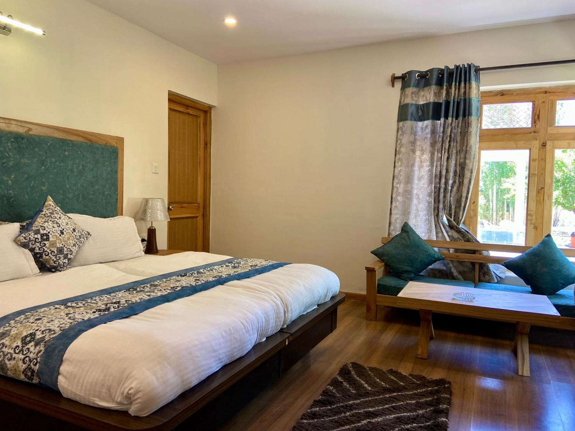 Hotel Palam Hills Лех Екстер'єр фото