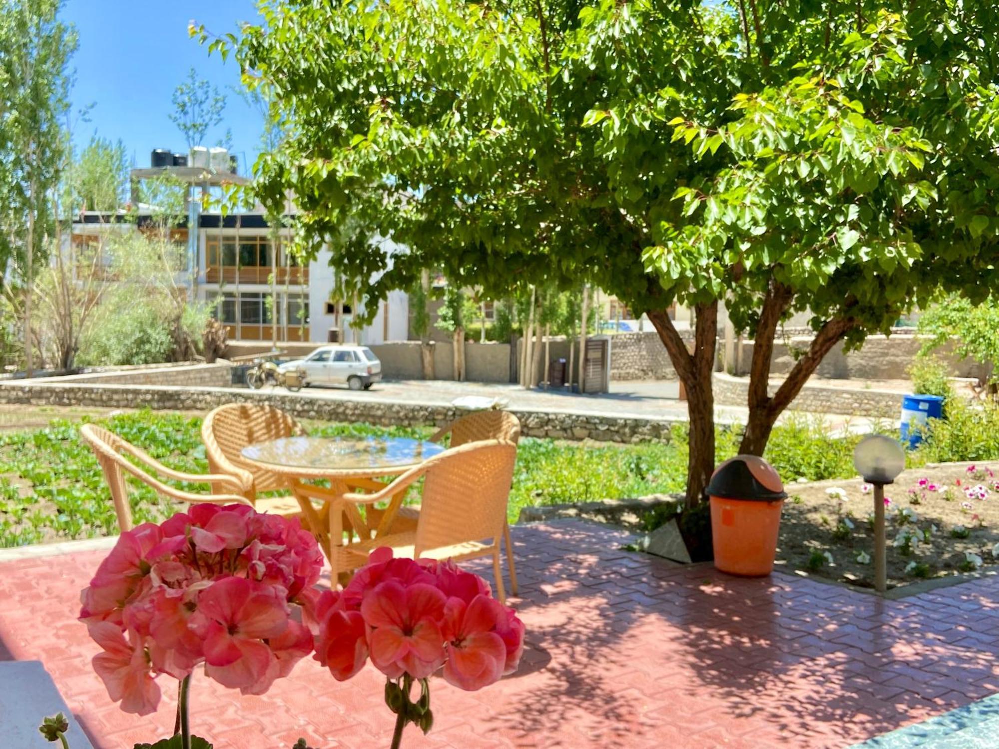 Hotel Palam Hills Лех Екстер'єр фото