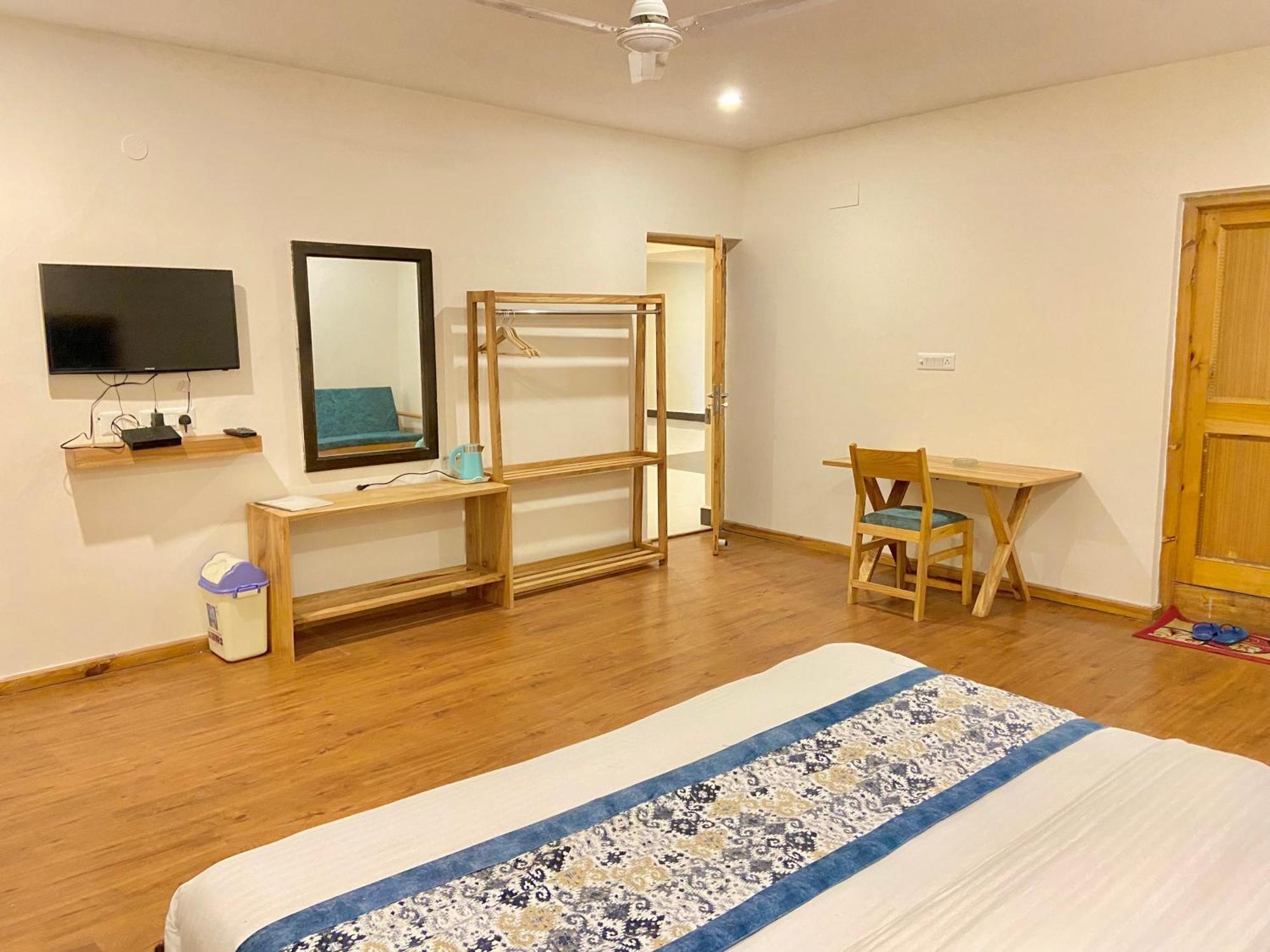 Hotel Palam Hills Лех Екстер'єр фото